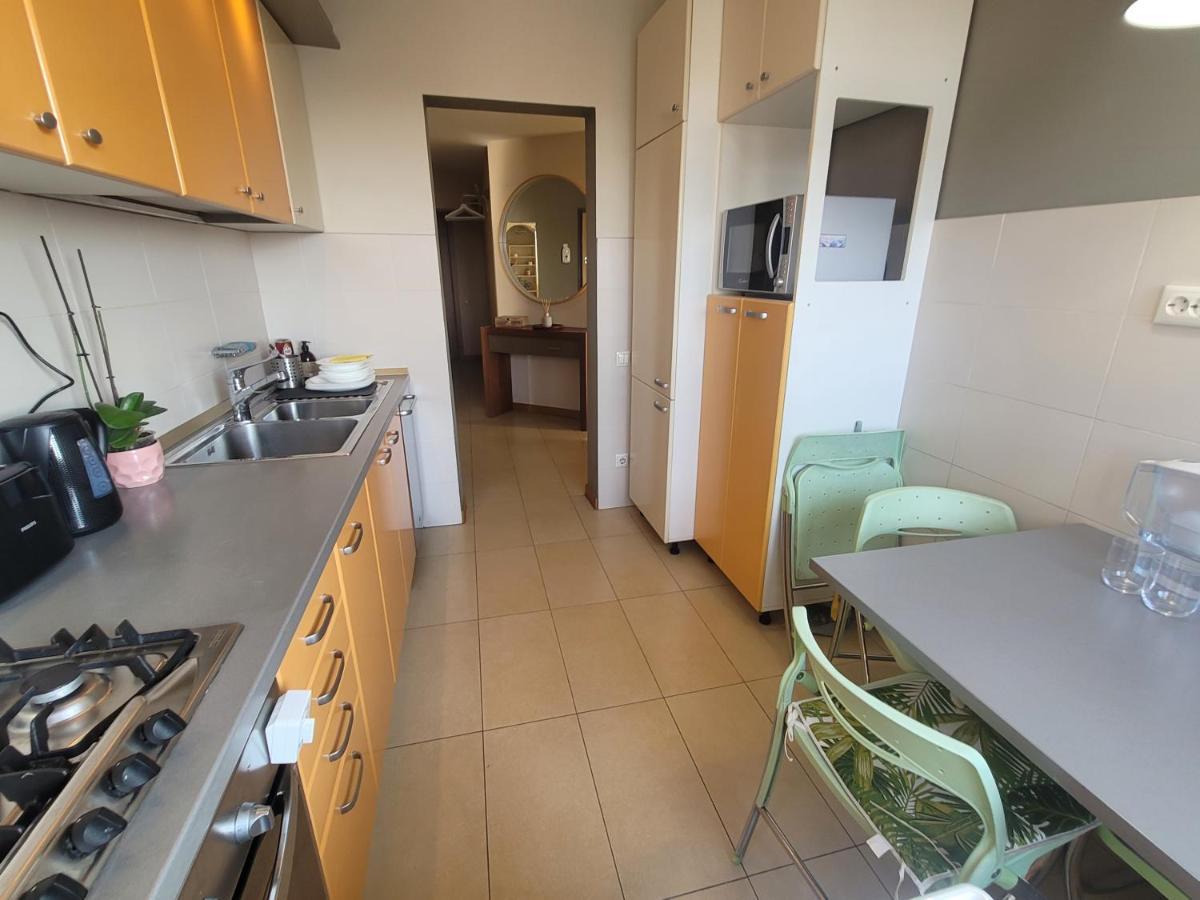 125 Sqm Family Friendly With Kids Room Bukarest Kültér fotó