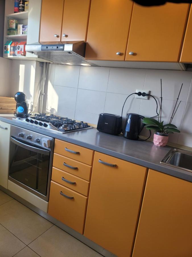 125 Sqm Family Friendly With Kids Room Bukarest Kültér fotó